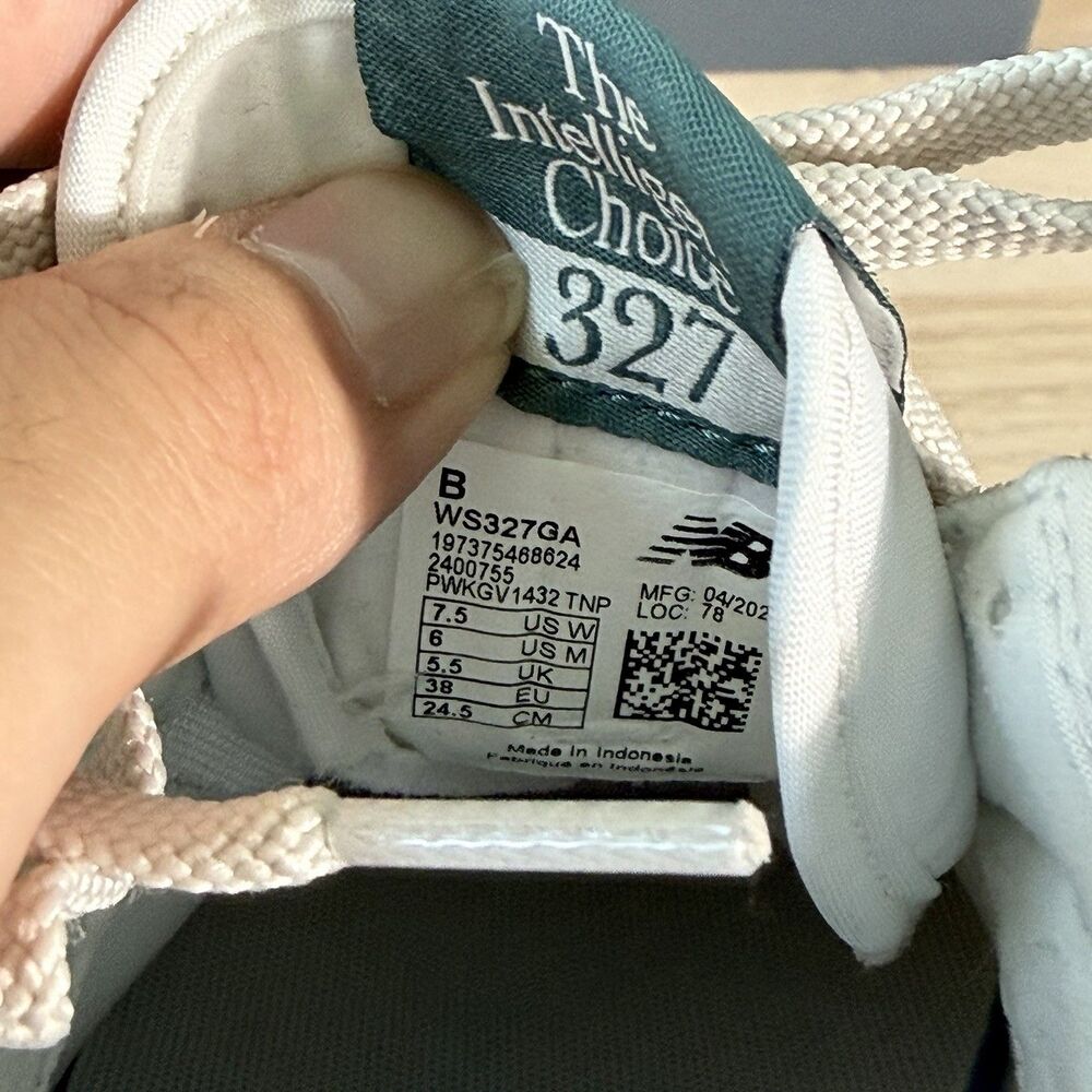 New Balance 327 Moonbeam New Spruce Gray Green Casual Sneakers Women's Size 7.5 - Picture 10 of 12